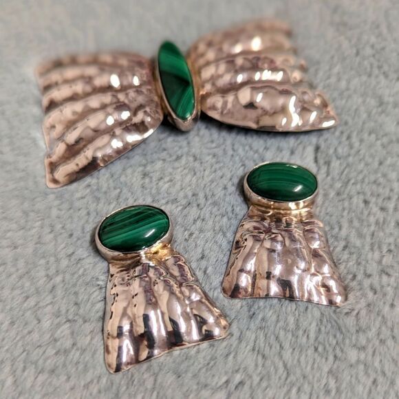 Vintage 70's Sterling Silver & Malachite Brooche w/ Earrings (plz read descrp) - Picture 9 of 13